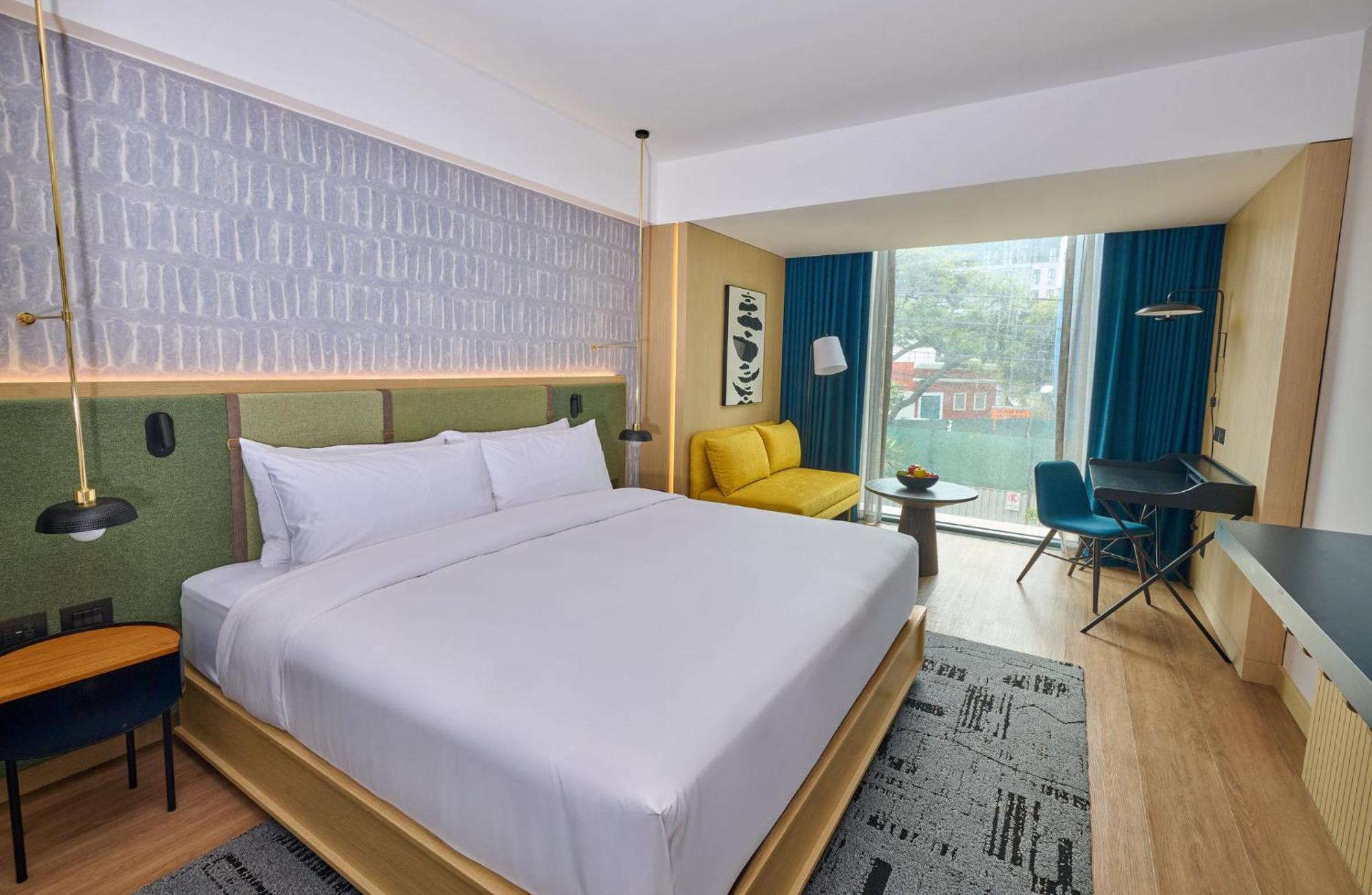 Hotel Indigo Miraflores By Ihg